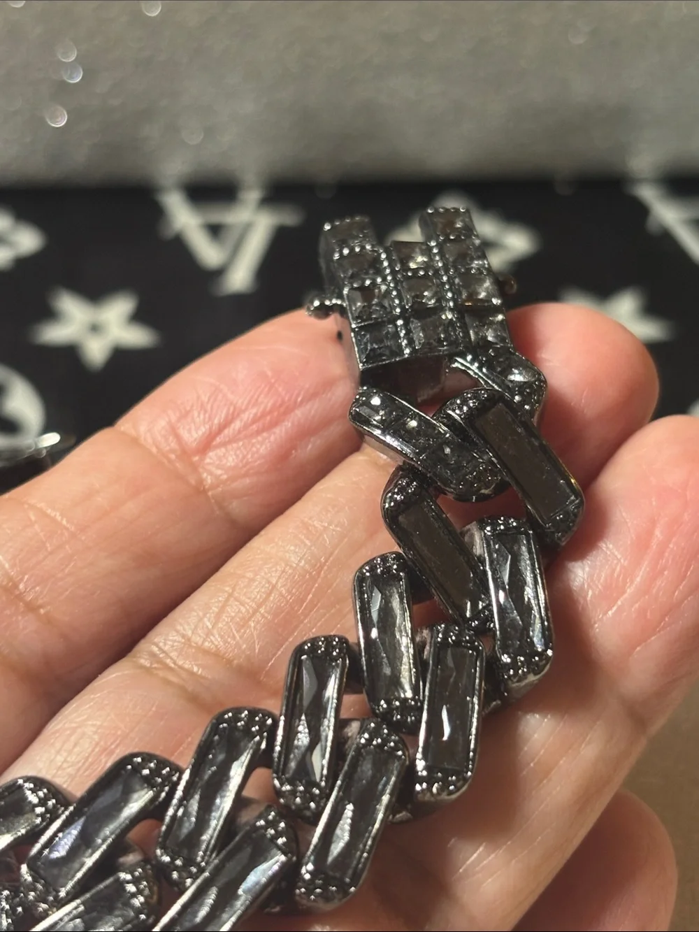 8.5” Gunmetal Chain-Link Bracelet - Women Accessories
